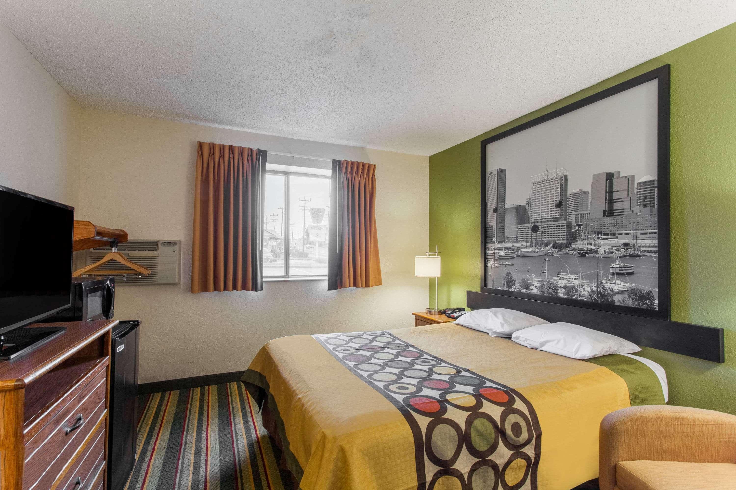 Hotel Super 8 By Wyndham College Park Wash Dc Area Exterior foto